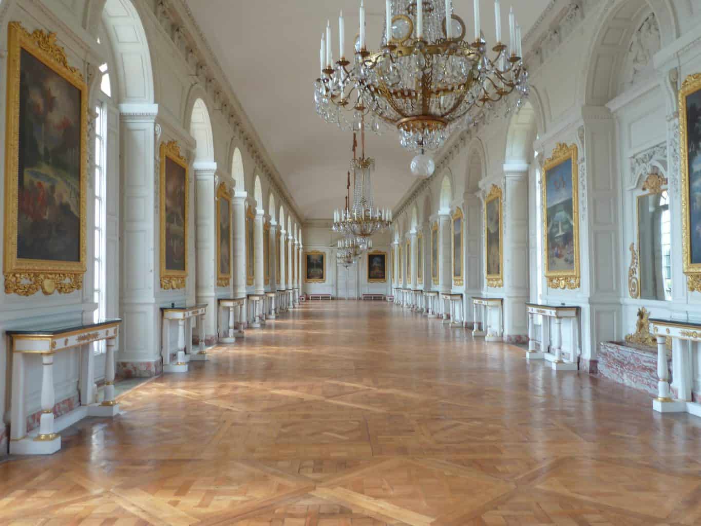 A corridor with shiny floor