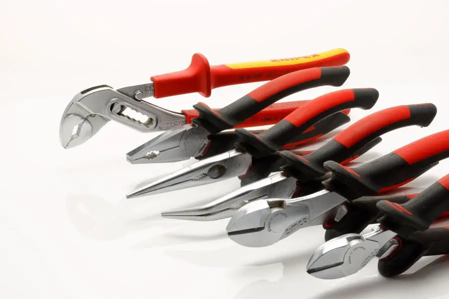 Various types of pliers